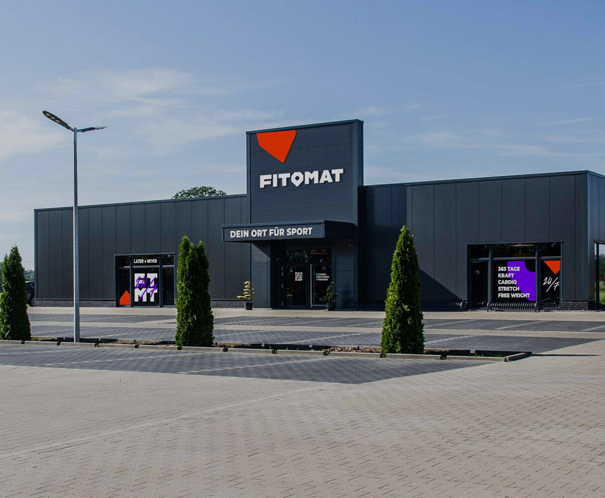 Außenansicht eines FITOMAT-Studios – Beispiel für Standort und Konzept